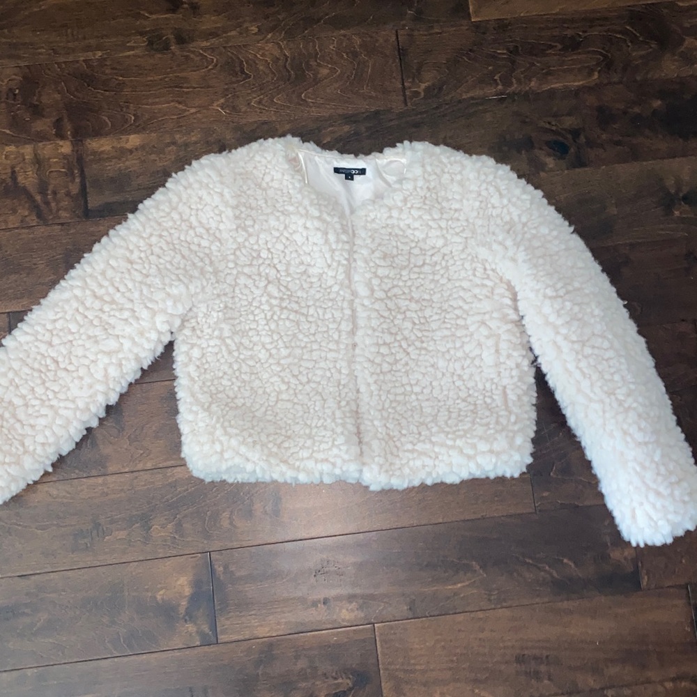 Papermoon Cream Sherpa women’s small